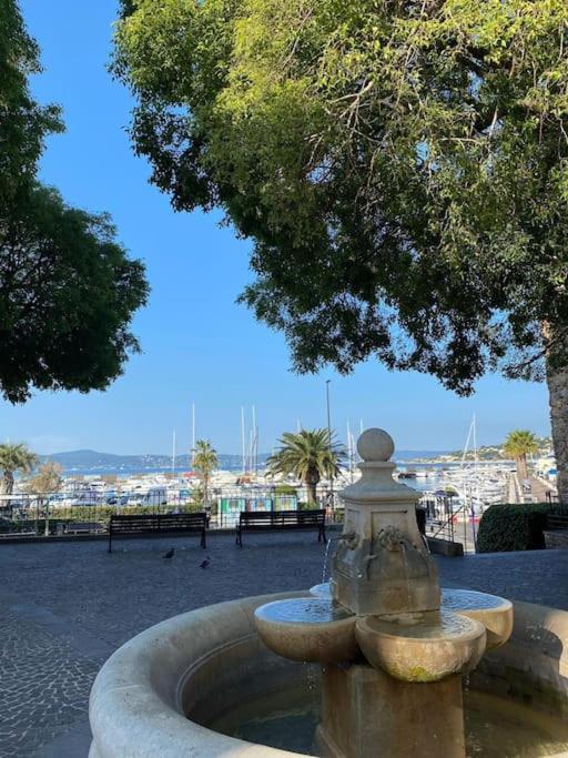 Appartement La Maison Du Pecheur Sainte-Maxime Exteriör bild